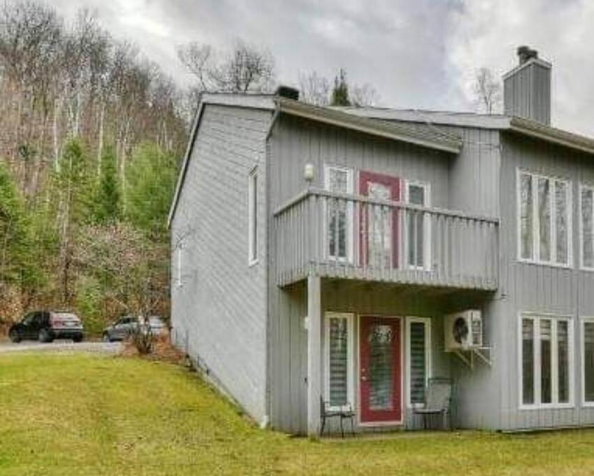 The Sunny Pastry Mont-Tremblant Exterior photo